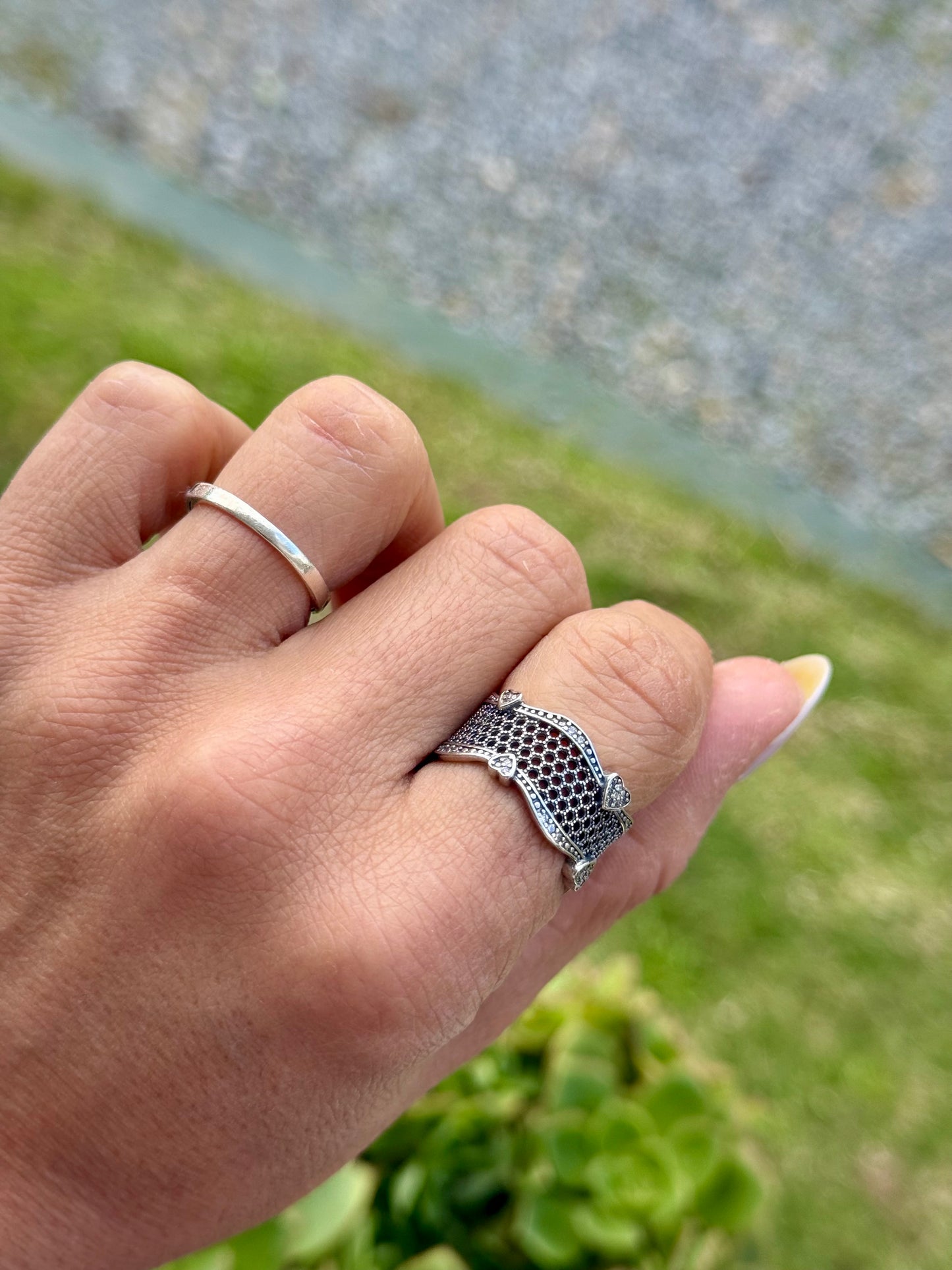 Anillo Pandora original corazones