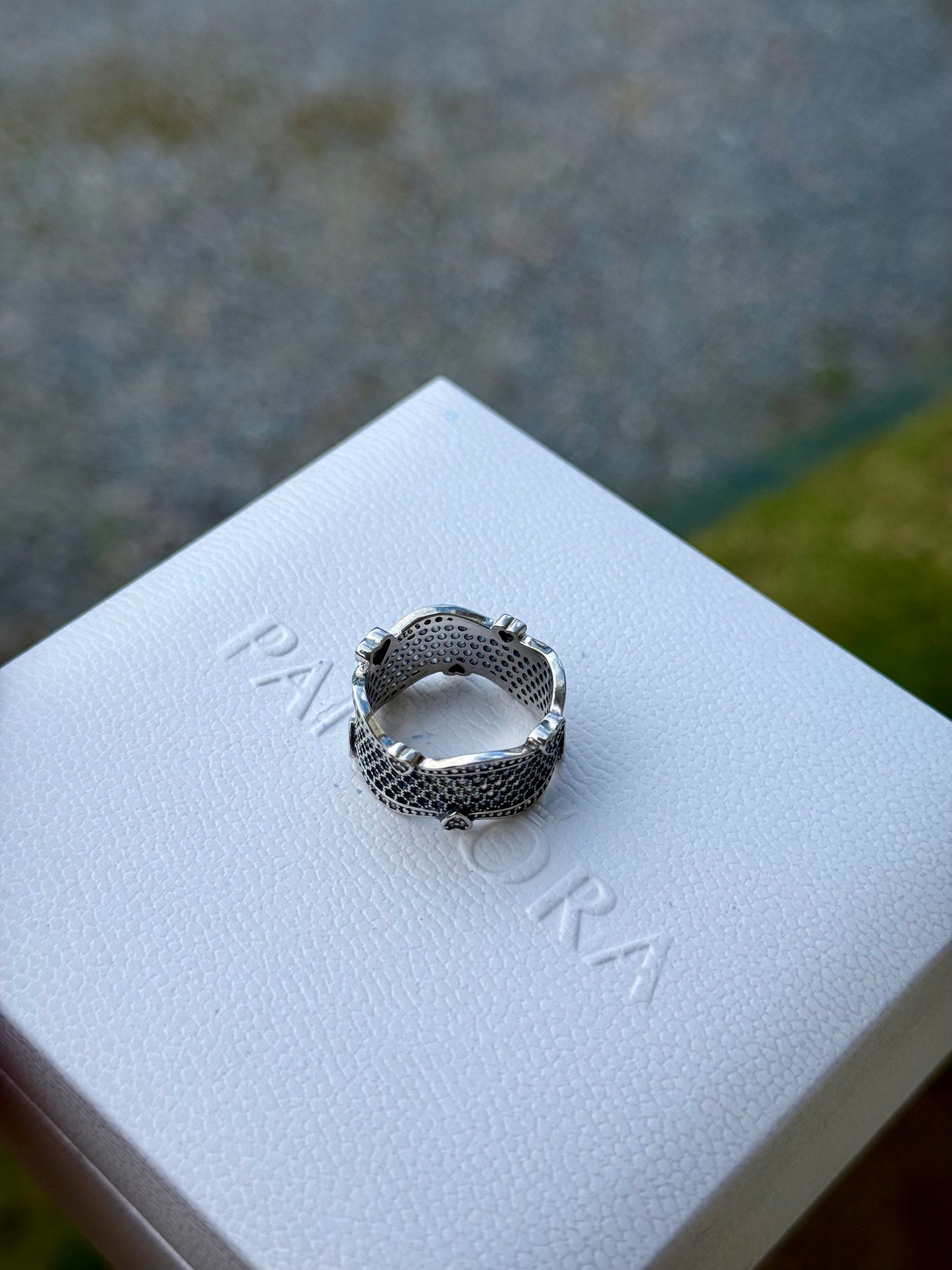 Anillo Pandora original corazones