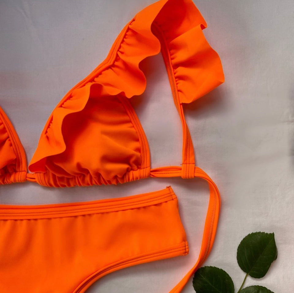 Bikini ziri volados tiro medio